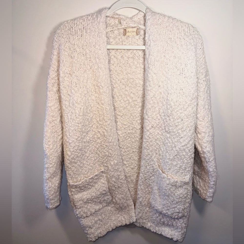 Altar'd State Womens white Fuzzy fall knit long Cardigan With Pockets size small